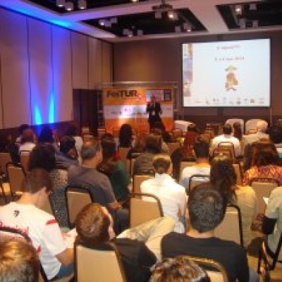 Sindpoa promoveu atividades na Feitur 2013 -  Workshop  de  Segurança alimentar  e uma palestra sobre o mercado de trabalho