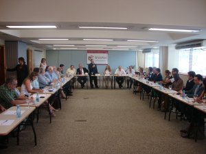 a reunião de Janeiro contou com a presença da Secretária Estadual do Turismo, Abgail Pereira.