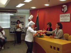 Após conclusão do curso é realizado uma solenidade de formatura na sede do Sindpoa
