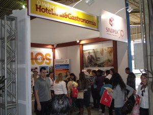 Sucesso de público no estande do Sindpoa - Pessoas puderam saber mais e interagir com a categoria