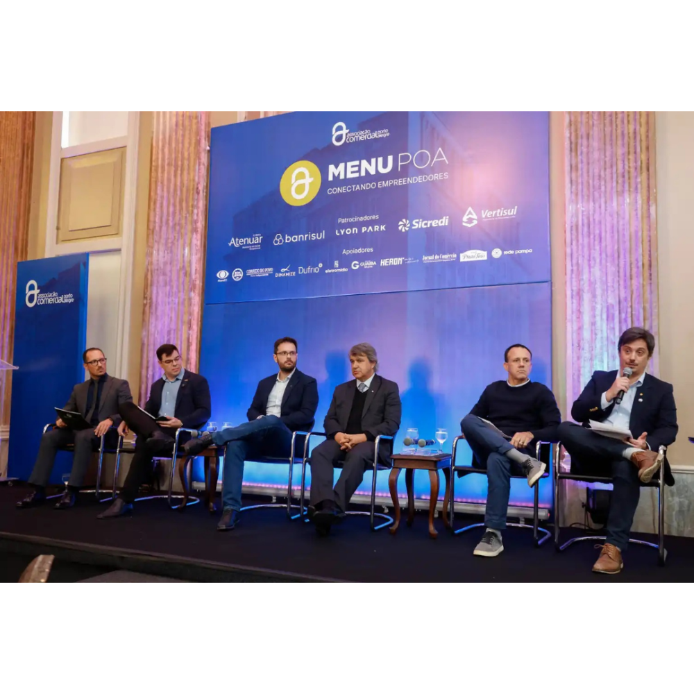 SINDHA e SHPOA participam de debate sobre o futuro da jornada de trabalho no MENUPOA