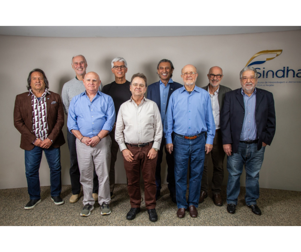 SINDHA re&uacute;ne ex-presidentes em encontro que conecta experi&ecirc;ncia, presente e futuro da entidade