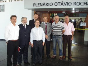 Diretoria do Sindpoa, empresários hoteleiros e restauranteiros, estiveram presentes para representar a categoria