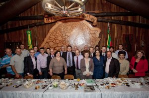 Foto Caco Argemi/Palácio Piratini: Assinatura do Decreto que institui o Grupo de Trabalho de Gastronomia Regional