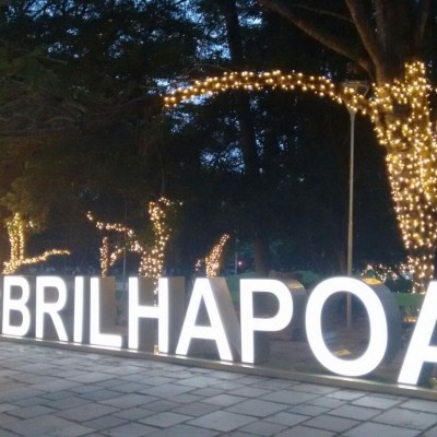 Parcão ganha iluminação natalina