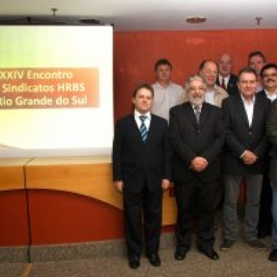 Sindicatos patronais realizaram reunião