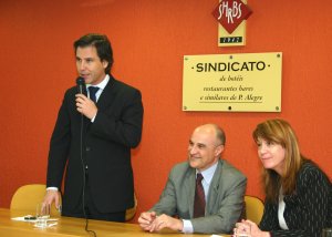 Secretário Estadual de Turismo, Luis Augusto Lara, elogiou a iniciativa destacando o perfil coletivo do trabalho.