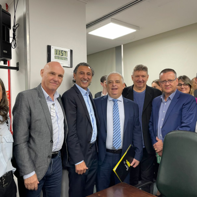 EM PORTO ALEGRE, MINISTRO MÁRCIO FRANÇA SINALIZA ATUALIZAÇÃO DO SIMPLES NACIONAL DE FORMA ESCALONADA