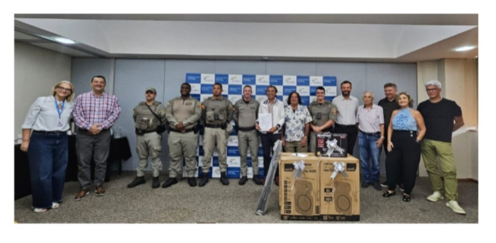 SINDHA/SHPOA doam equipamentos de som para 9º BPM
