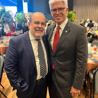 Presidente do SINDHA prestigia jantar de 50 anos do Projeto Pescar