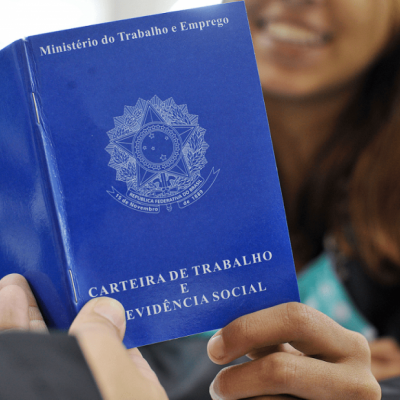 Organizando as férias de seus empregados? Confira algumas orientações que podem lhe auxiliar