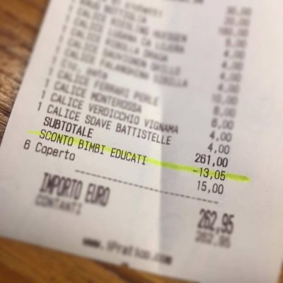 Restaurante italiano dá desconto em conta por 'bom comportamento' de crianças