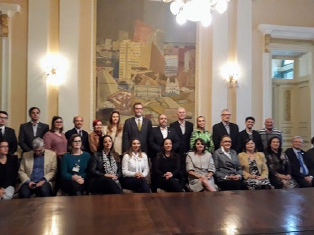 Sindha é empossado como integrante do Conselho Municipal de Turismo